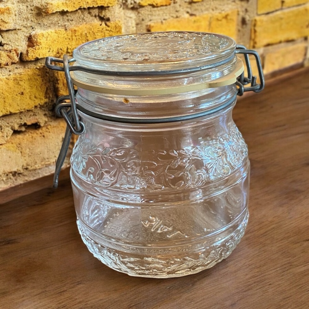 VTG Cove Italy Clear Glass Jar Canister Vine Embossed Wire Bale Hinge Lid EUC